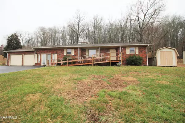 482 Hinch St, Spring City, TN 37381