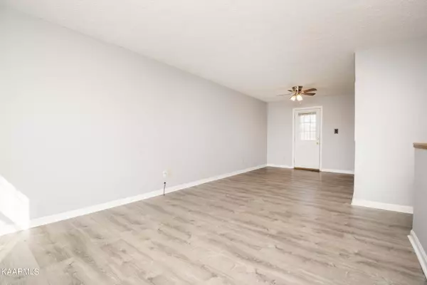 Knoxville, TN 37931,2066 Smoky River Rd