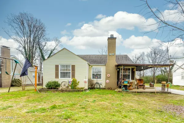 870 Long Rd, Alcoa, TN 37701