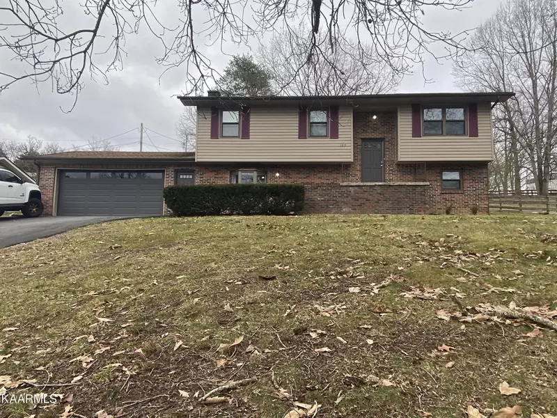 185 River Rd, Harrogate, TN 37752