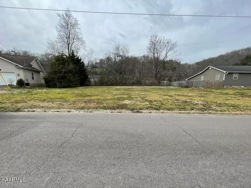 0 Melton Hill CIR, Clinton, TN 37716