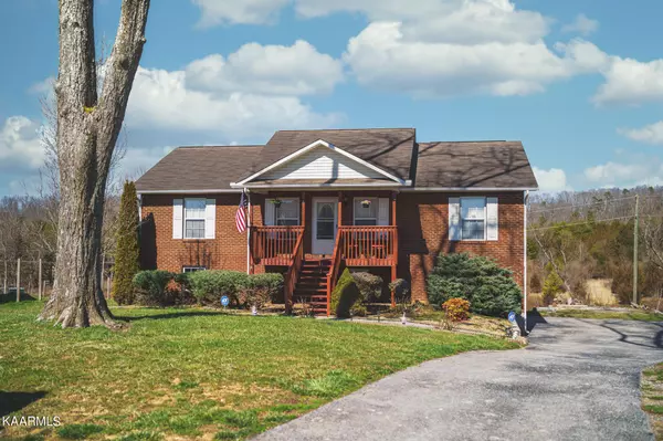 4128 Briggs LOOP, Kodak, TN 37764