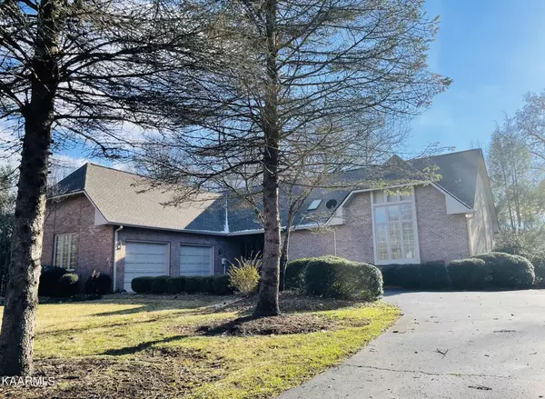 210 Rebecca Dr. DR, Crossville, TN 38555
