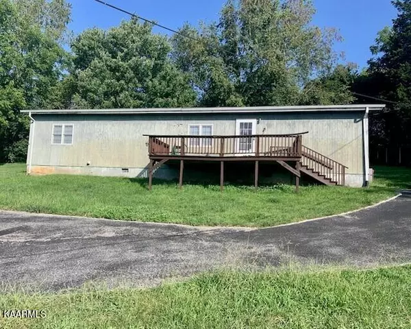 130 Carlyle Ave, Harrogate, TN 37752