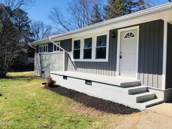 Knoxville, TN 37917,4609 Corbitt DR