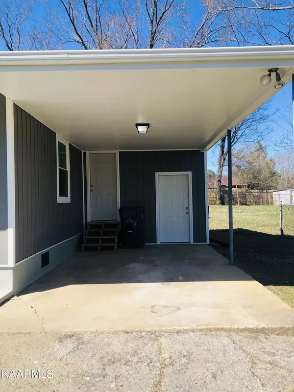 Knoxville, TN 37917,4609 Corbitt DR