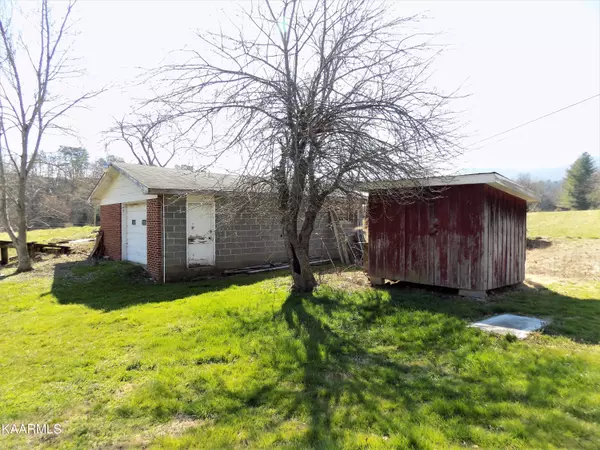 Newport, TN 37821,245 New Cave Church Rd