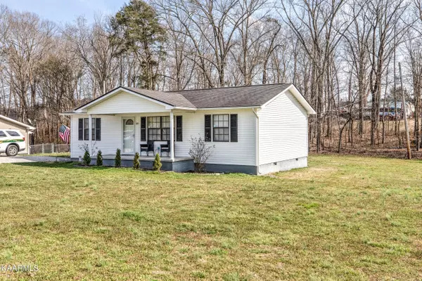 Lafollette, TN 37766,323 Springfield DR