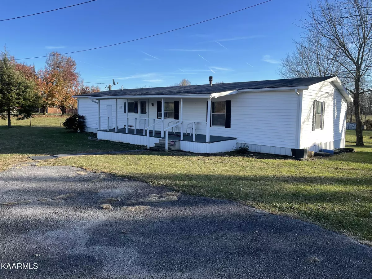 Clarkrange, TN 38553,350 Deer Lodge Hwy