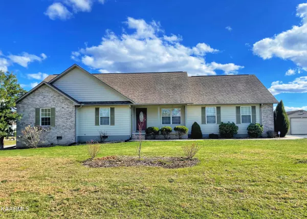 253 Hinch Mountain View Rd, Crossville, TN 38555