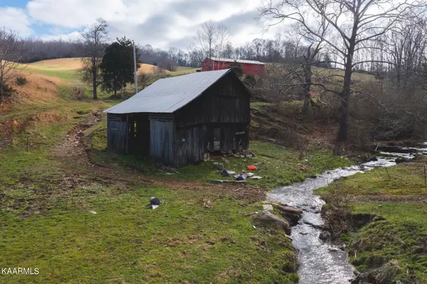 Eidson, TN 37731,300 Sweet Creek