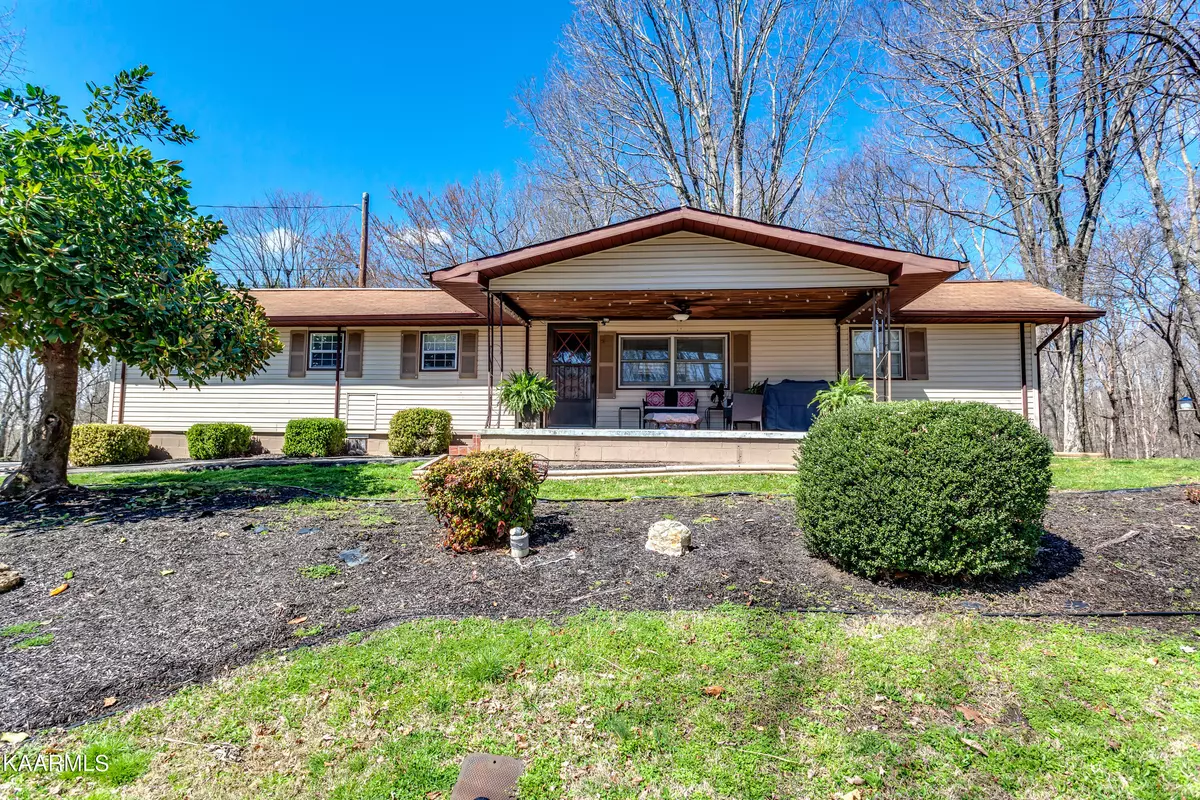 Loudon, TN 37774,9093 Poplar Springs Rd
