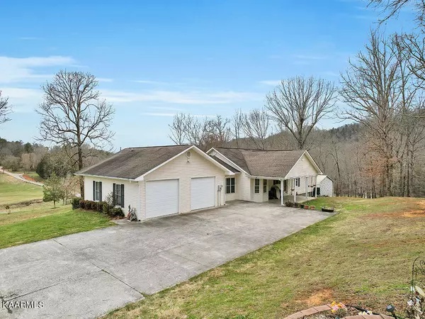 Tellico Plains, TN 37385,804 Belltown Rd