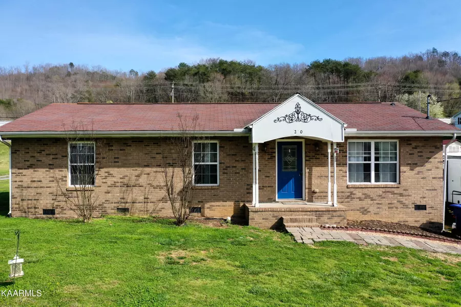 210 Harris St, Clinton, TN 37716