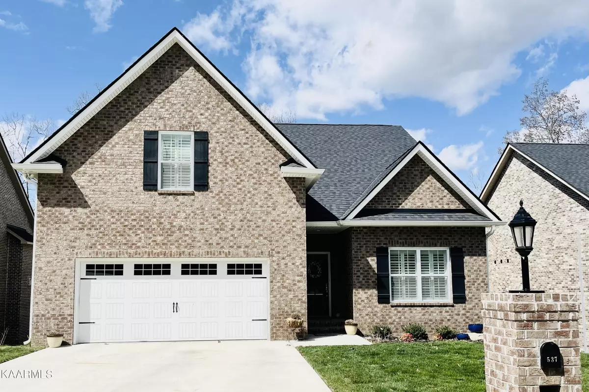 Lenoir City, TN 37772,537 Timberline DR