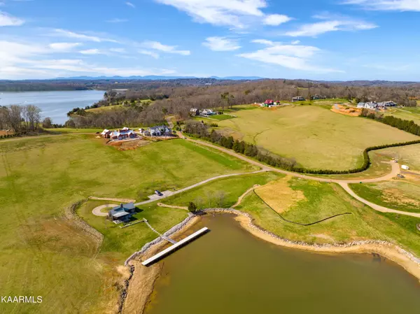 Knoxville, TN 37922,10600 Lake Arcas WAY