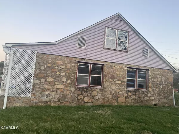 Seymour, TN 37865,126 Huskey CIR