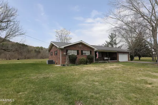 Tellico Plains, TN 37385,115 Belltown Rd