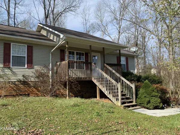 Strawberry Plains, TN 37871,718 Duvall Ct CT