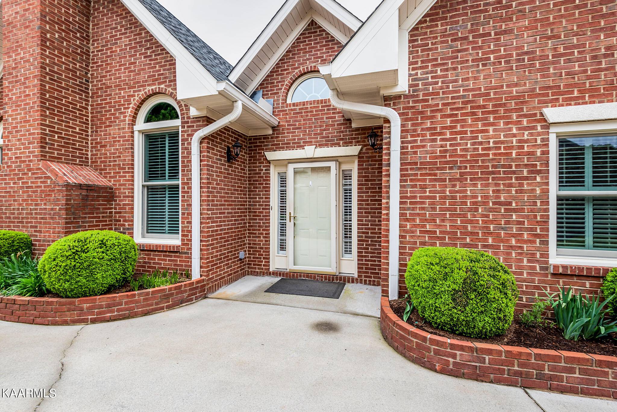 Knoxville, TN 37934,266 Fordham WAY