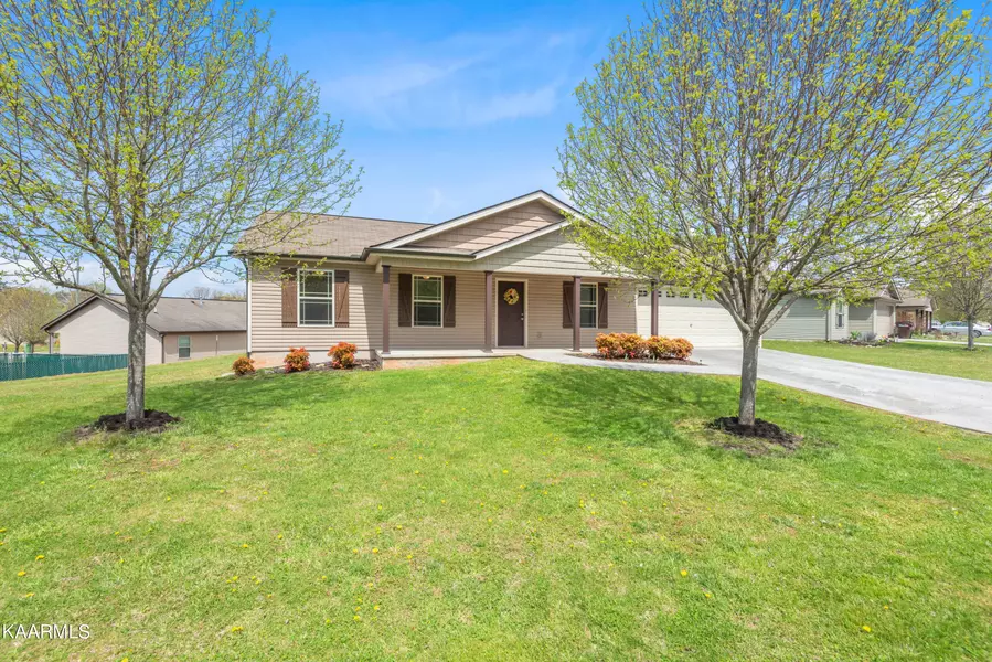 7837 Stonewood Creek DR, Corryton, TN 37721