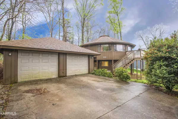 Loudon, TN 37774,158 Oohleeno WAY