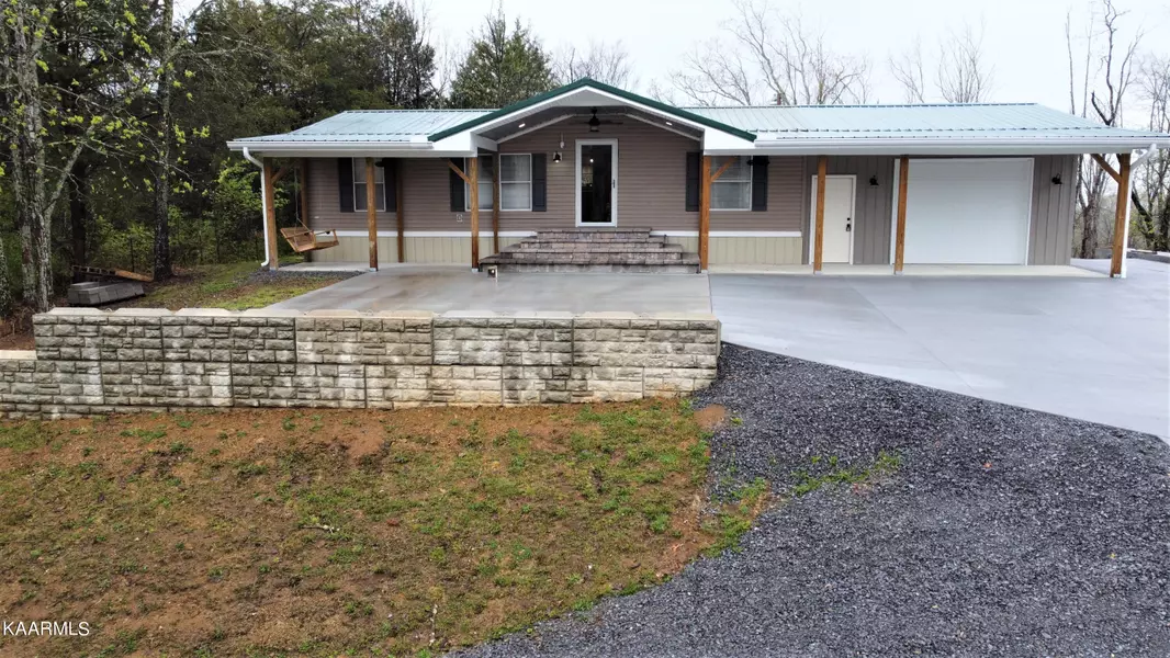 176 Omega Rd, Newport, TN 37821