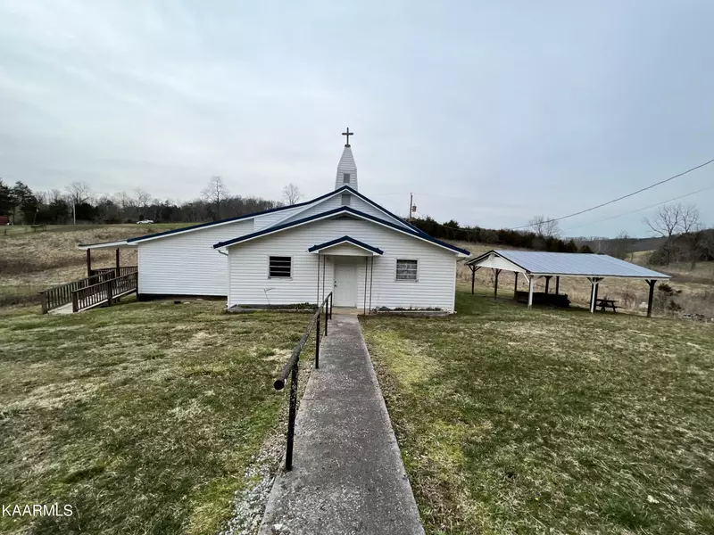 2667 Hurricane Rd, Jonesville, VA 24263