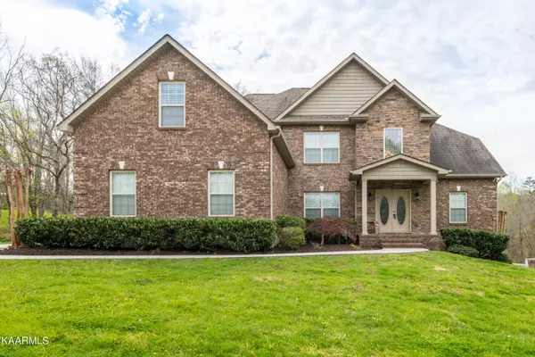 3068 Reflection Bay DR, Knoxville, TN 37938