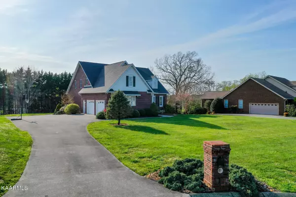 Maryville, TN 37804,3813 Crescent Ridge CT