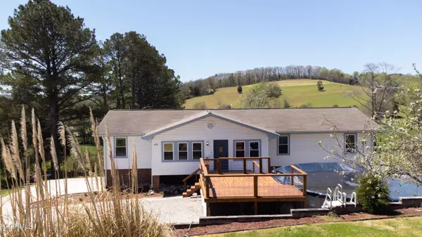 Harriman, TN 37748,115 Cedar Croft LN