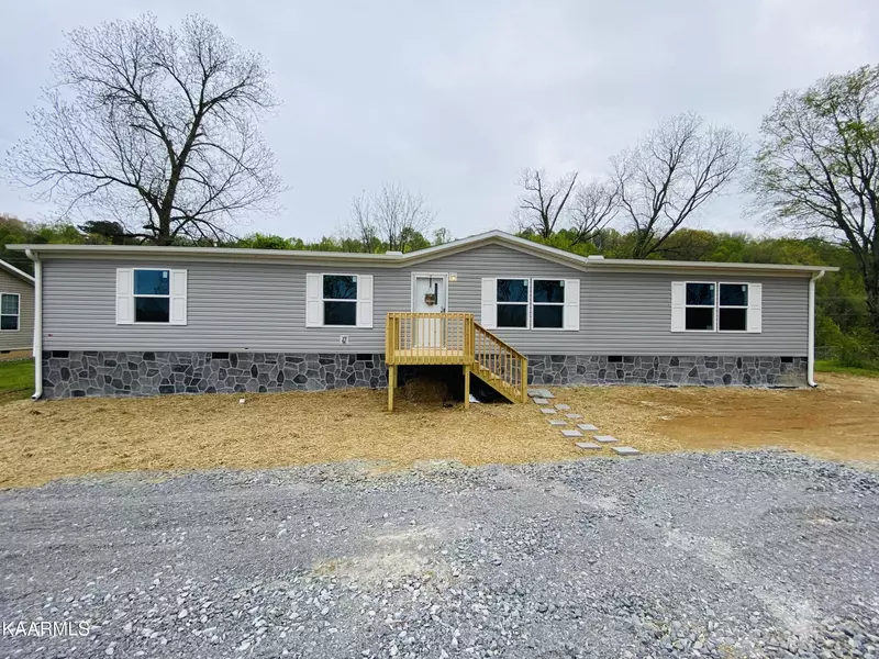 645 Farrell St, Niota, TN 37826