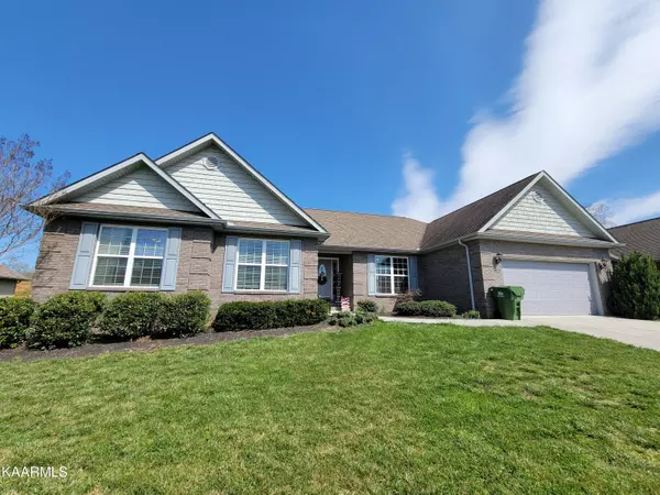 2712 Barsha Fields LN #Lane, Maryville, TN 37804