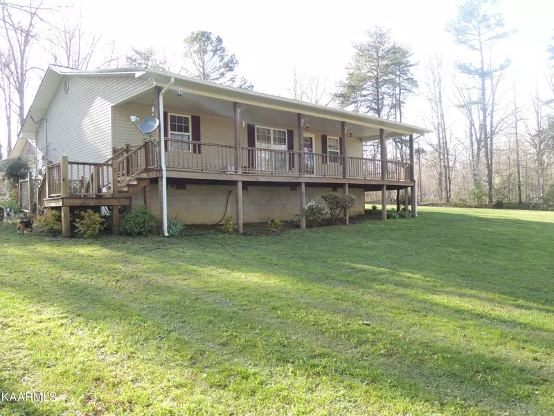 1207 Sheppard Road Rd, Jamestown, TN 38556