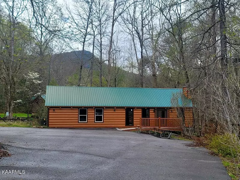 1610 Jobey Green Hollow Rd Rd, Sevierville, TN 37876