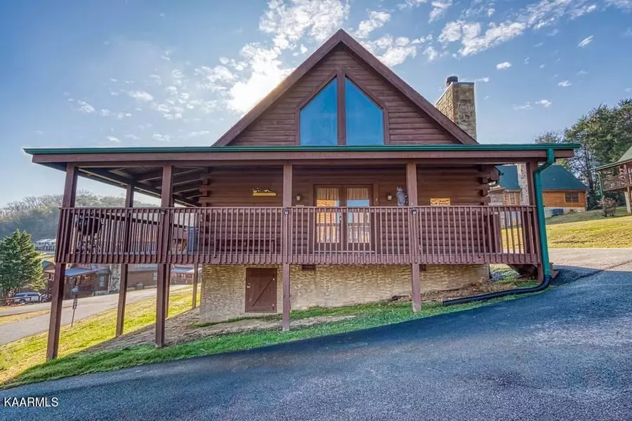 1825 Trout WAY, Sevierville, TN 37862