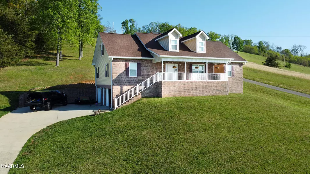 169 Scenic View DR, Talbott, TN 37877