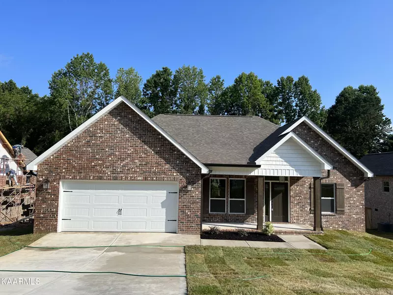 532 Carrington Blvd, Lenoir City, TN 37771