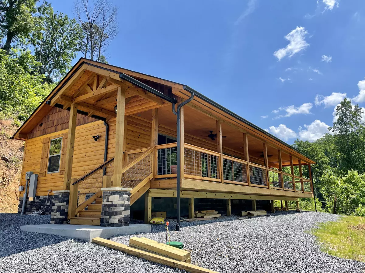 Gatlinburg, TN 37738,1244 Appalachian LN