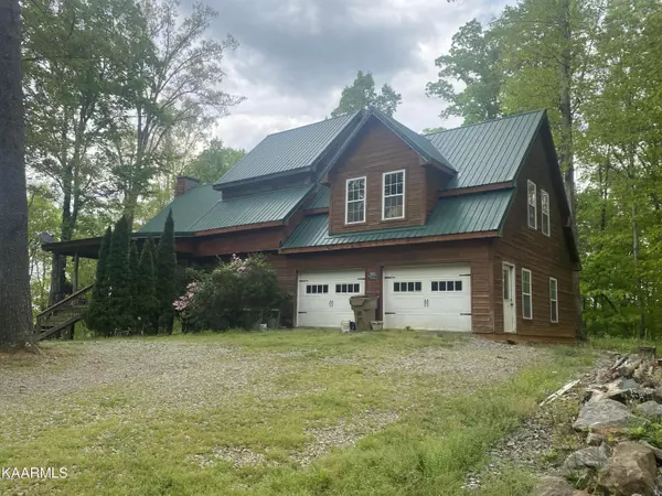 720 Gamble Gap Rd, Tellico Plains, TN 37385