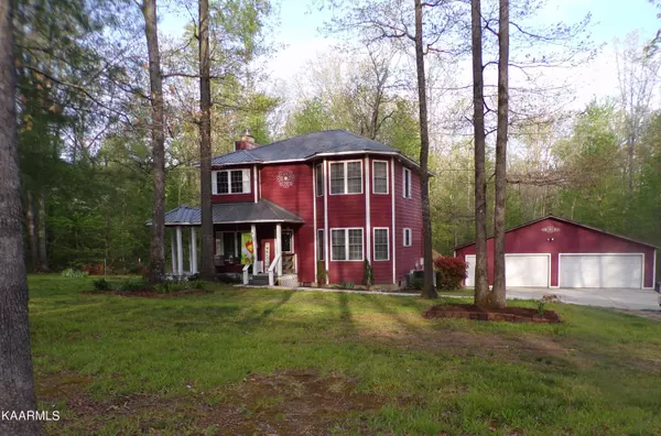 261 Lynn-Leigh Loop,  Jamestown,  TN 38556