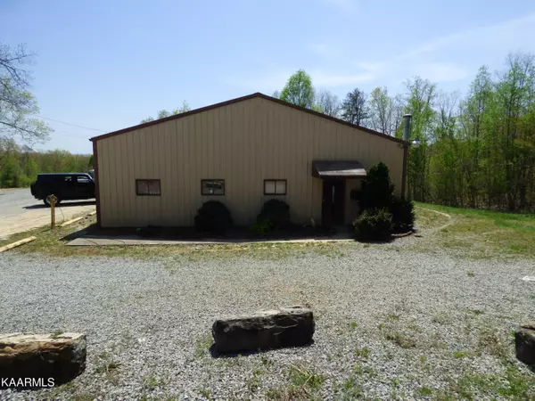 1007 Rodgers Rd,  Crossville,  TN 38572