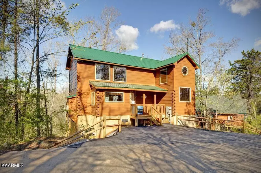 430 Alpine Mountain WAY, Pigeon Forge, TN 37863