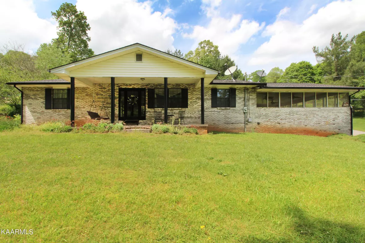 Maynardville, TN 37807,105 Sandy LN