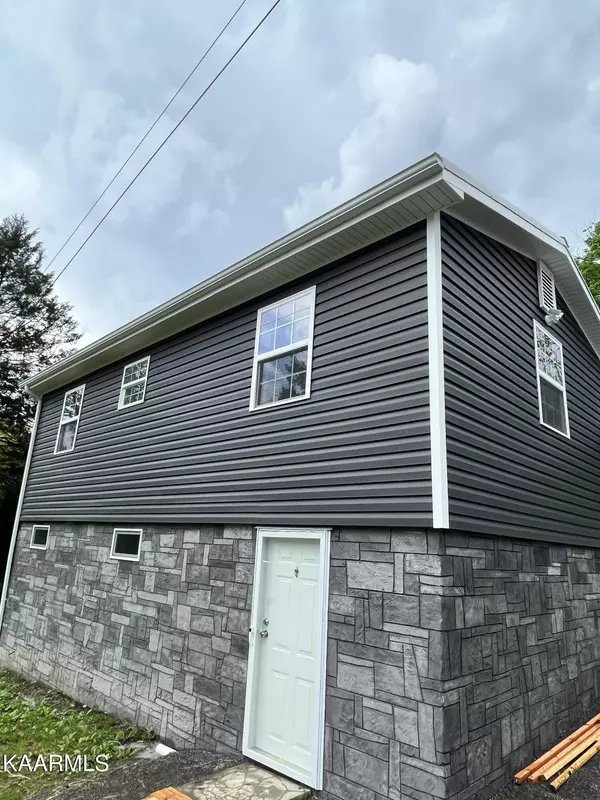 Luttrell, TN 37779,125 Tazewell PIKE