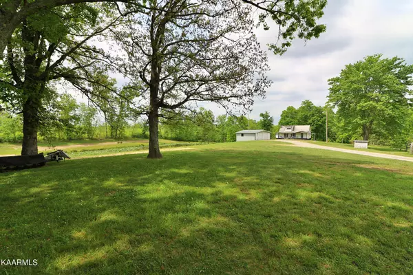 Robbins, TN 37852,570 McCartt Rd