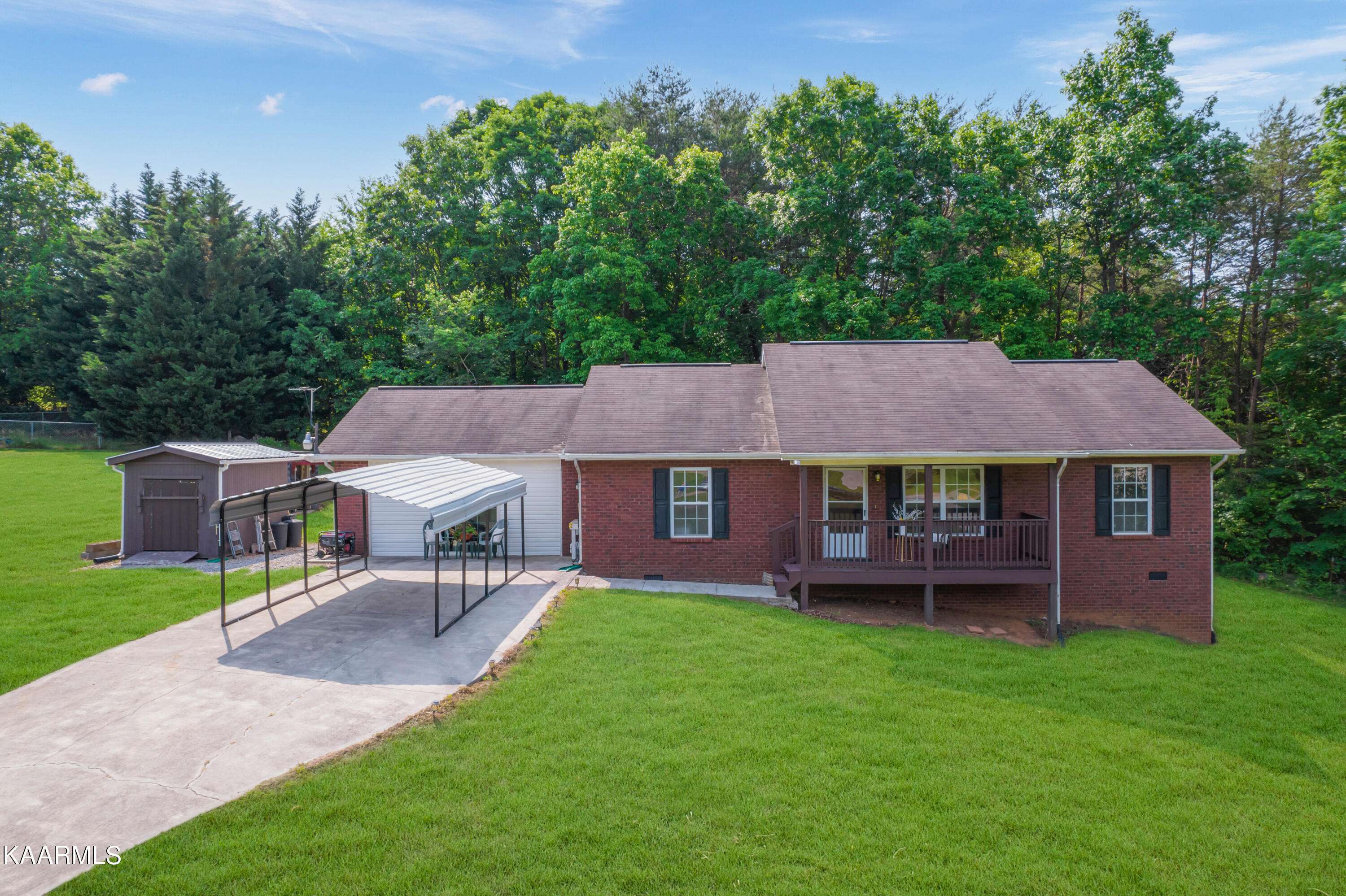 1219 Buford CT,  Greenback,  TN 37742