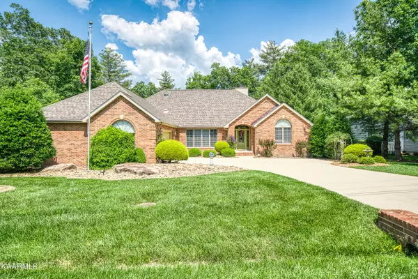 46 Roundstone TER, Crossville, TN 38558