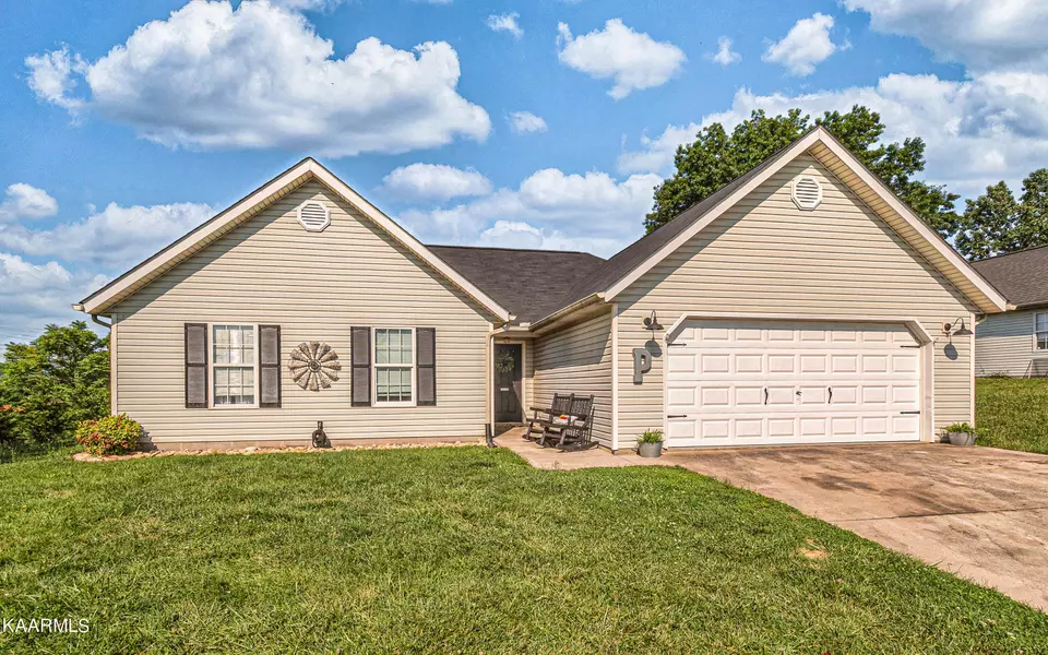 7507 Findhorn Blvd, Corryton, TN 37721