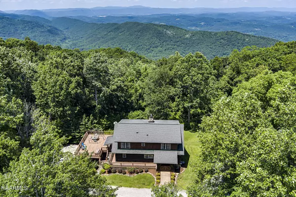 Rocky Top, TN 37769,243 Upper Vowell Mt LN